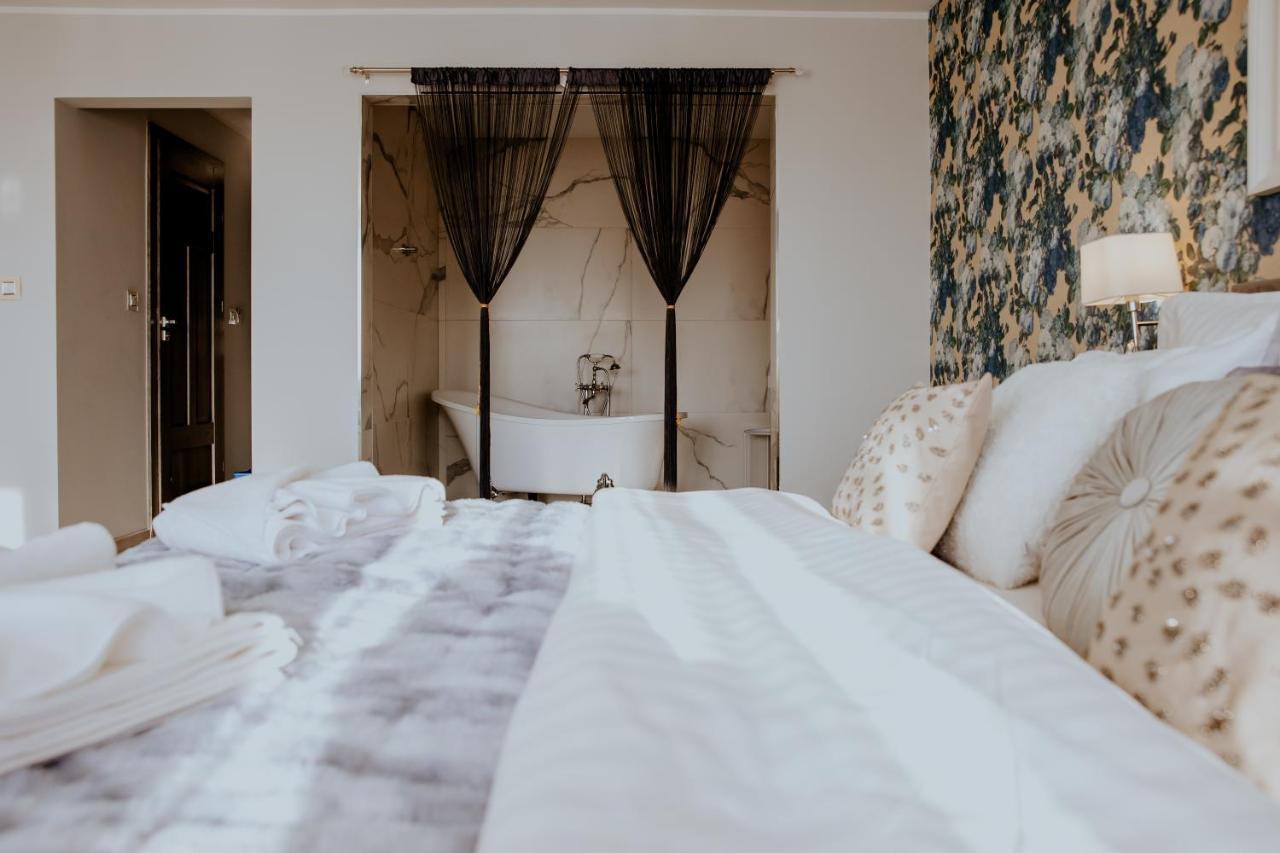 Hotel Greys Polonia Zasutowo 외부 사진
